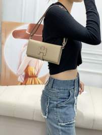 Picture of Hermes Wallets _SKUfw214618382fw